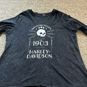Woman’s Harley long sleeve Tee